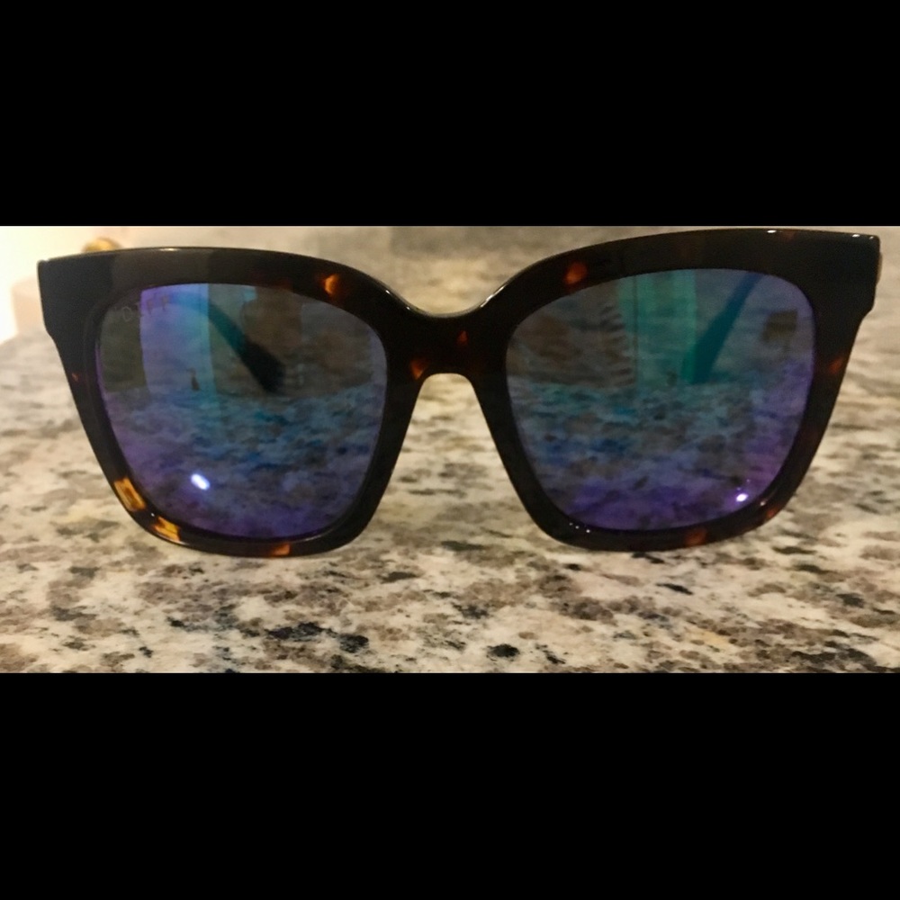 Diff Eyewear Bella Blue Mirror Tortoise